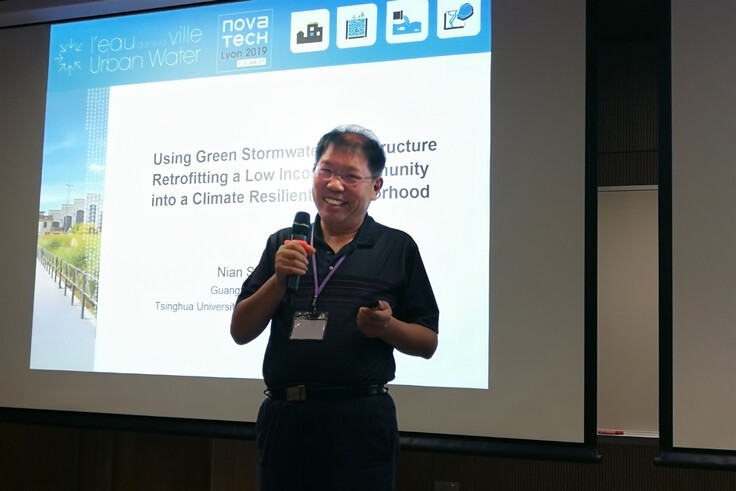 Prof. Nian SHE, Director of the Institute of Smart Sponge City Construction and Planning in Tsinghua University Innovation Center in Zhuhai, shared his experiences of retrofitting a low income community into a climate resilient neighborhood by using green stormwater infrastructure.
