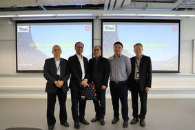 Group Photo (Left to Right) – Dr. Ken CHAN, Sr Sunny CHOI, Dr. Peter NG, Mr. Mike LI and Prof. Daniel HO
